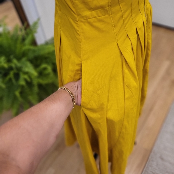 Anthropologie Elegant Yellow Sleeveless Dress - Picture 11 of 11